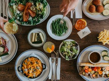 Lou’s Restaurant & Bar