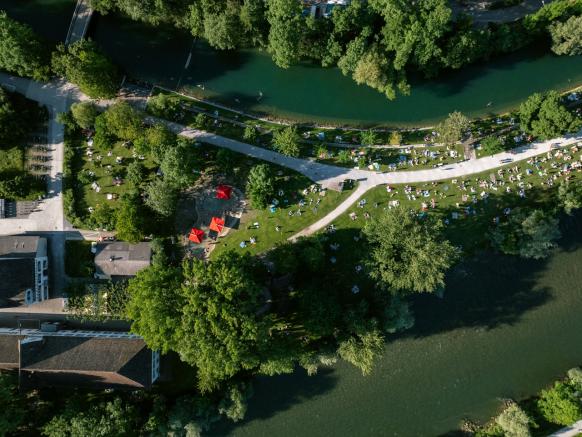Flussbad